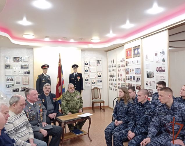 Память воинов-интернационалистов почтили военнослужащие и сотрудники Сибирского округа Росгвардии