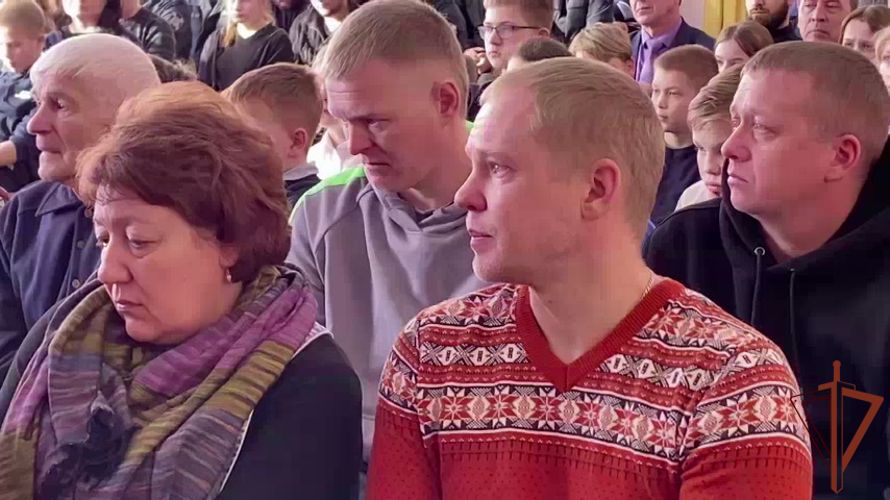 Память погибшего офицера Росгвардии увековечили на Среднем Урале