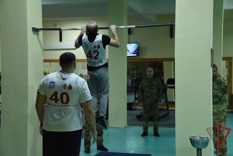 В Сибирском округе Росгвардии завершились сборы кандидатов на поступление в военные академии и университеты Министерства обороны