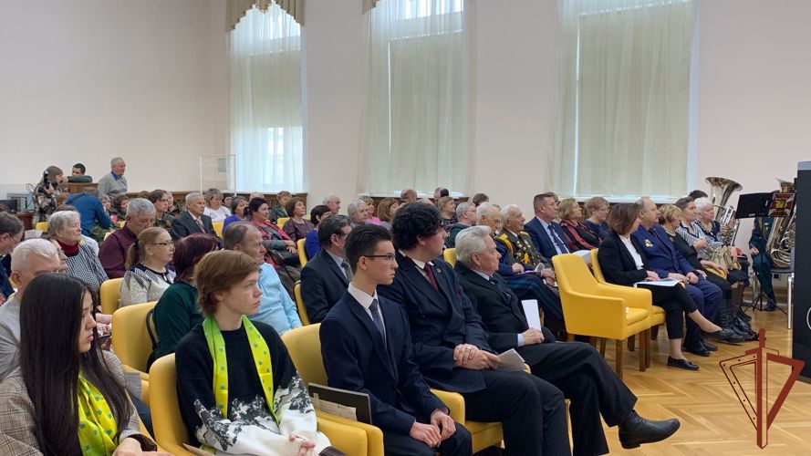 Ансамбль песни и пляски выступил с концертной программой приуроченной 80-летию победы в Сталинградской битве