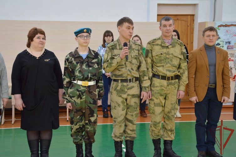 Представители Росгвардии приняли участие молодежных патриотических мероприятиях