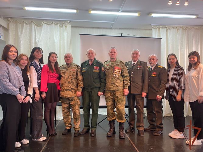 Росгвардейцы провели патриотические мероприятия для подрастающего поколения в Уральском округе