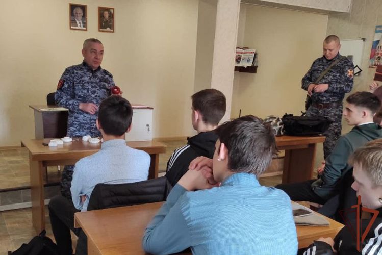 Росгвардейцы в Сибири продолжают участие в акции «Дни Росгвардии»
