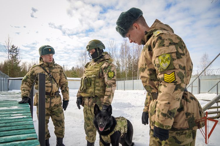 Войсковая практика курсантов Пермского военного института Росгвардии завершилась в Северо-Западном округе