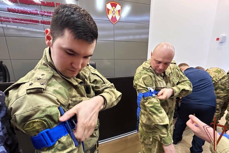 Личный состав Росгвардии прошел обучение по тактической медицине на Ямале