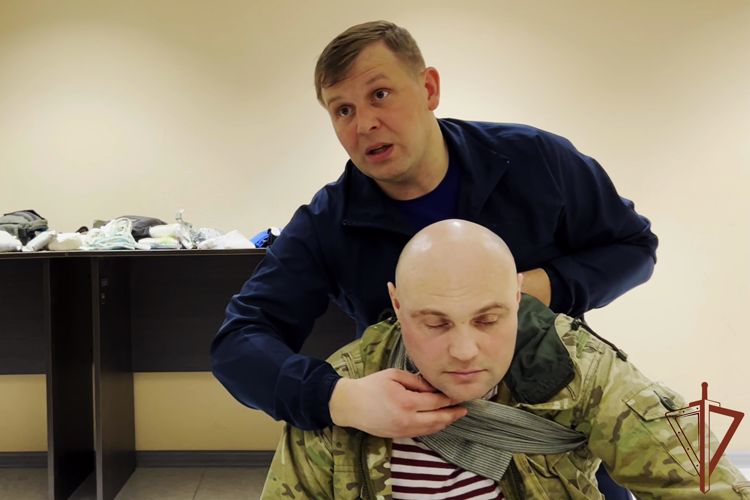 Личный состав Росгвардии прошел обучение по тактической медицине на Ямале
