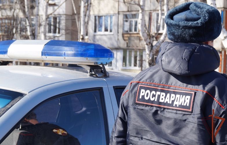 Росгвардейцы задержали злоумышленников, подозреваемых в попытке угона автомобиля и хищении имущества