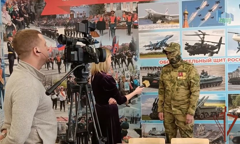 Росгвардейцы Уральского округа поздравили женщин с 8 марта