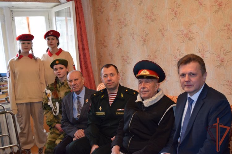 В Саровской дивизии прошел комплекс мероприятий, приуроченных ко Дню войск национальной гвардии