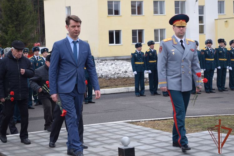 В Саровской дивизии прошел комплекс мероприятий, приуроченных ко Дню войск национальной гвардии