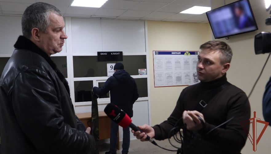 Очередной выпуск ведомственной программы «Росгвардия. Всегда на страже» вышел в эфире тюменского телевидения  (видео)