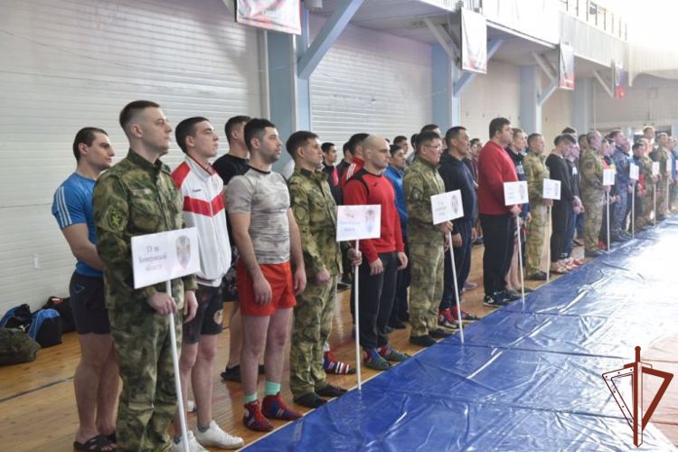 Чемпионат Сибирского округа Росгвардии по комплексному единоборству состоялся в Омске