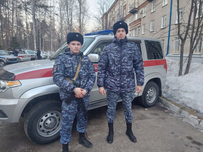 В Томской области сотрудники Росгвардии разыскали пропавшего подростка