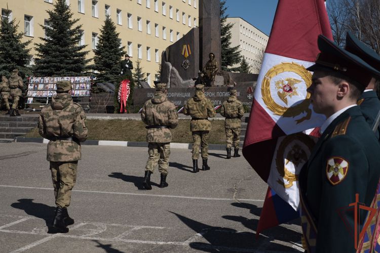 Память погибших военнослужащих почтили в Софринской бригаде Росгвардии (видео)