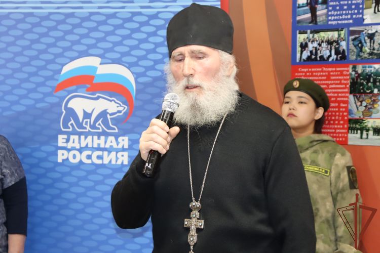 Парта Героя в память об офицере СОБР «Ерофей» открыта в хабаровской школе