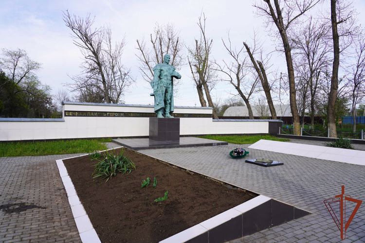  Военнослужащие грозненского соединения Росгвардии присоединились к акции «На страже памяти» 