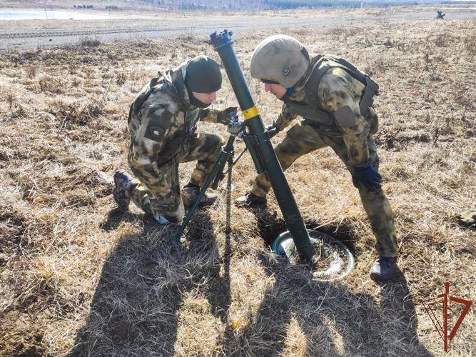 В Уральском округе Росгвардии определились лучшие офицеры артиллерии