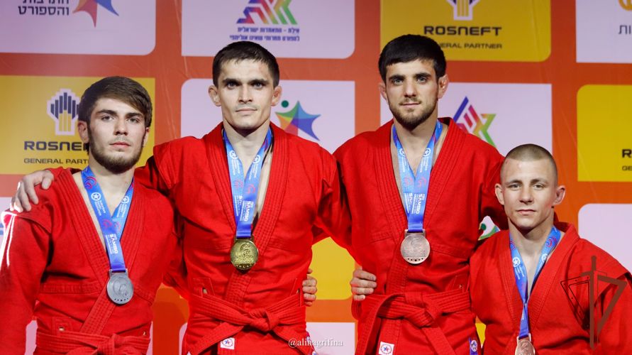 Спортсмен из Приволжского округа Росгвардии завоевал золотую медаль на чемпионате Европы по самбо