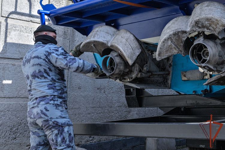 Спецназ Росгвардии приступил к патрулированию акватории Москвы-реки