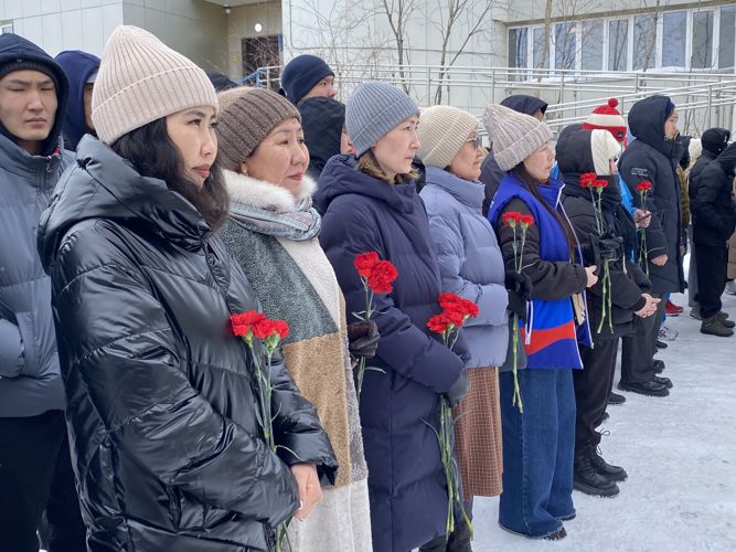 В училище олимпийского резерва открыли памятную мемориальную доску и «Парту Героя» имени бойца ОМОН «Бизон» Росгвардии Андрея Ощепкова