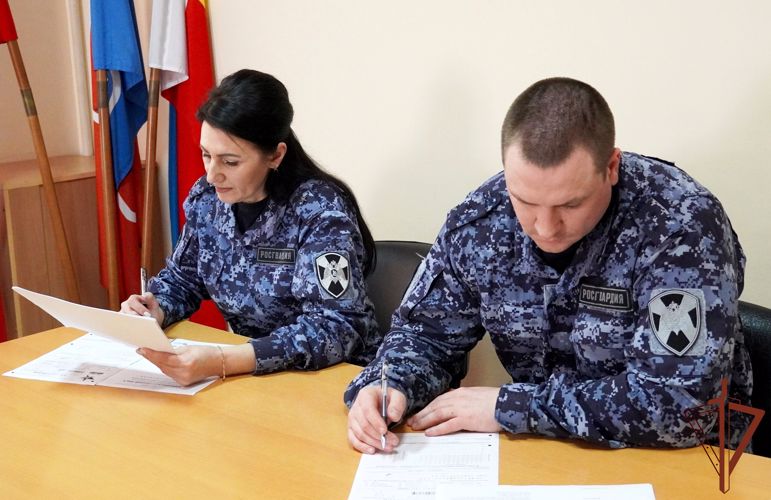  «Диктант Победы» написали росгвардейцы на юге России