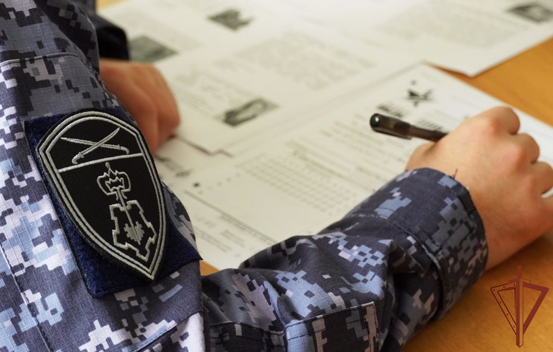  «Диктант Победы» написали росгвардейцы на юге России