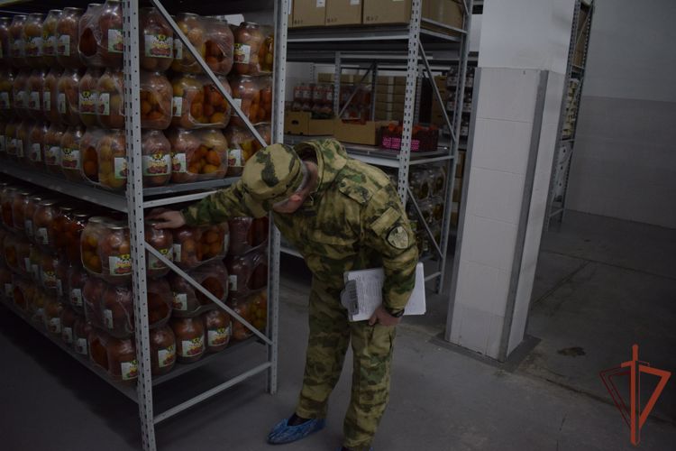 Учебно-методический сбор со специалистами ветеринарно-санитарной службы завершился в Сибирском округе Росгвардии