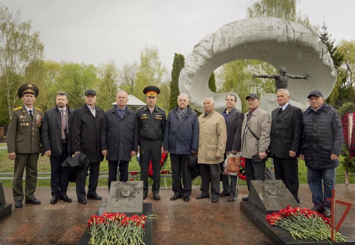 Росгвардия приняла участие в памятных мероприятиях, посвященных ликвидаторам аварии на Чернобыльской АЭС
