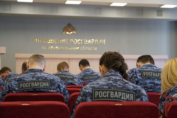 Росгвардейцы Северо-Западного округа написали «Диктант Победы»