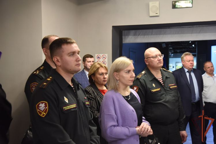 При участии Росгвардии открылась мультимедийная выставка «Герои Спецоперации» в Новосибирске