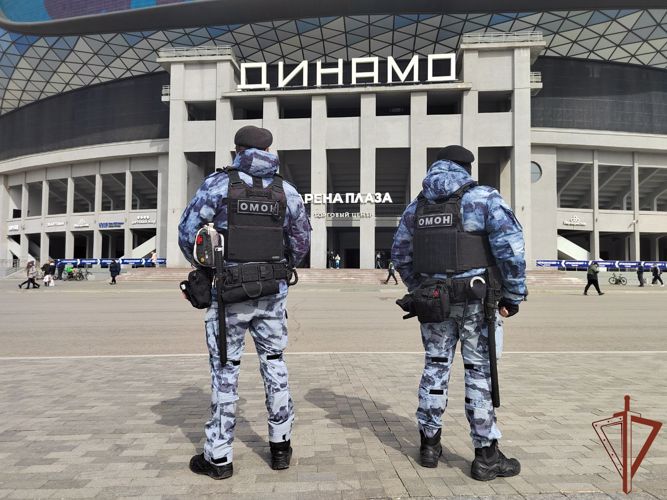 БЕЗОПАСНОСТЬ НА ФУТБОЛЬНЫХ МАТЧАХ В МОСКВЕ ОБЕСПЕЧИЛА РОСГВАРДИЯ