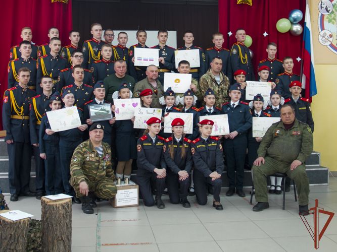 В городах Сибири при участии Росгвардии прошли встречи в рамках автопробега «Дорога к Победе» 