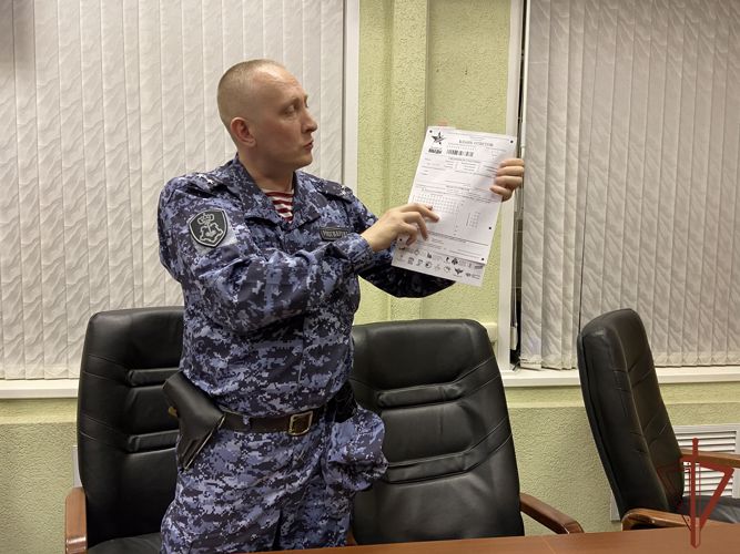 Сотрудники Центра специального назначения вневедомственной охраны написали «Диктант Победы»