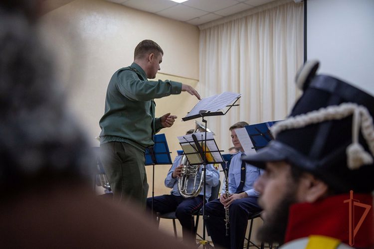 Ряд патриотических мероприятий для школьников провели росгвардейцы на Урале (видео)