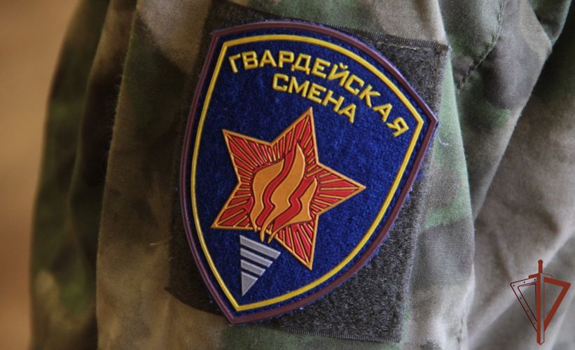 В кинологическом центре Уральского округа Росгвардии побывали курсанты «Гвардейской смены»  