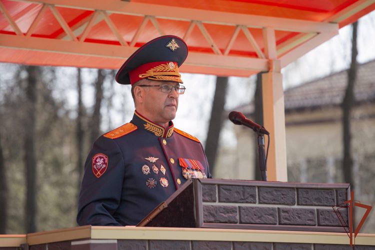  Командующий Центральным округом Росгвардии поздравил столичный полк со 105-летием со дня образования
