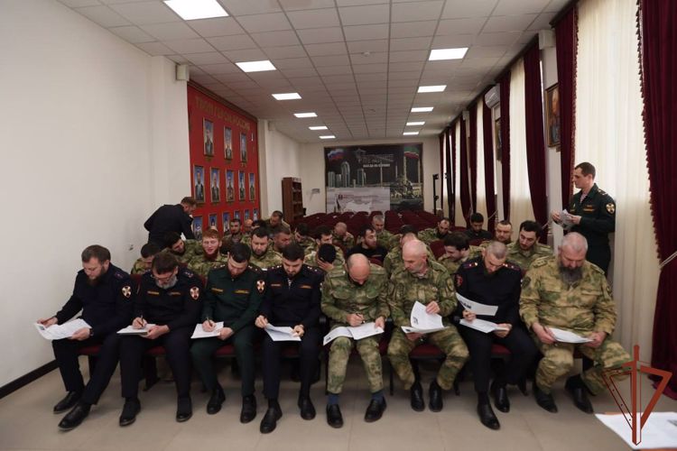 Росгвардейцы написали «Диктант Победы» на Северном Кавказе
