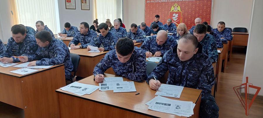 Росгвардейцы написали «Диктант Победы» на Северном Кавказе