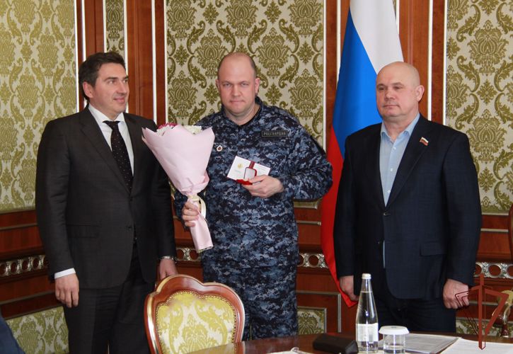 Торжественные мероприятия и донорские акции в рамках Дня донора прошли при участии Росгвардии в Сибири