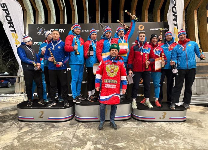 Петербургский росгвардеец стал призёром Чемпионата России по бобслею