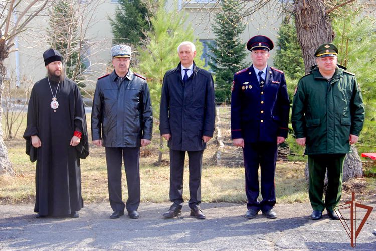 Встречи патриотической направленности продолжаются в Уральском округе Росгвардии