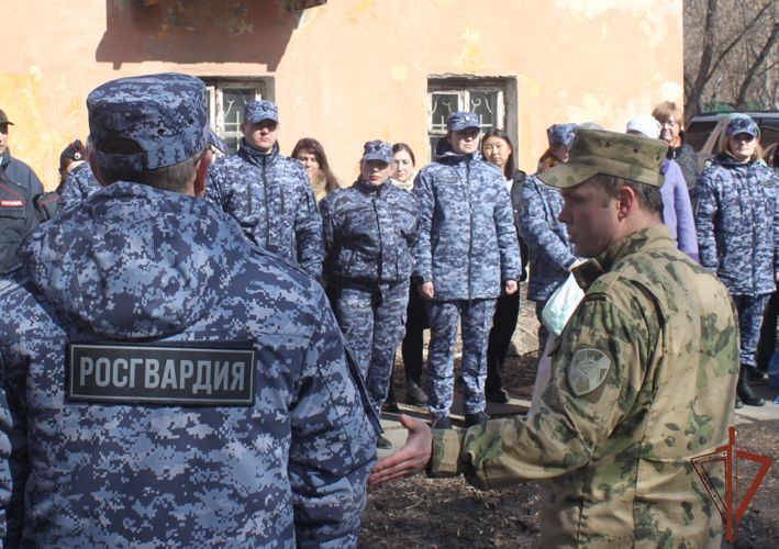Росгвардия и МЧС провели межведомственные пожарно-тактические учения в Иркутске