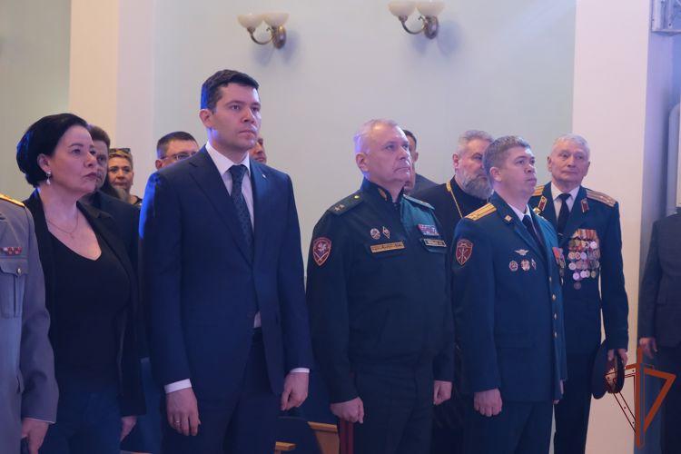 В Калининграде отметили 80-ю годовщину специального моторизованного полка Росгвардии