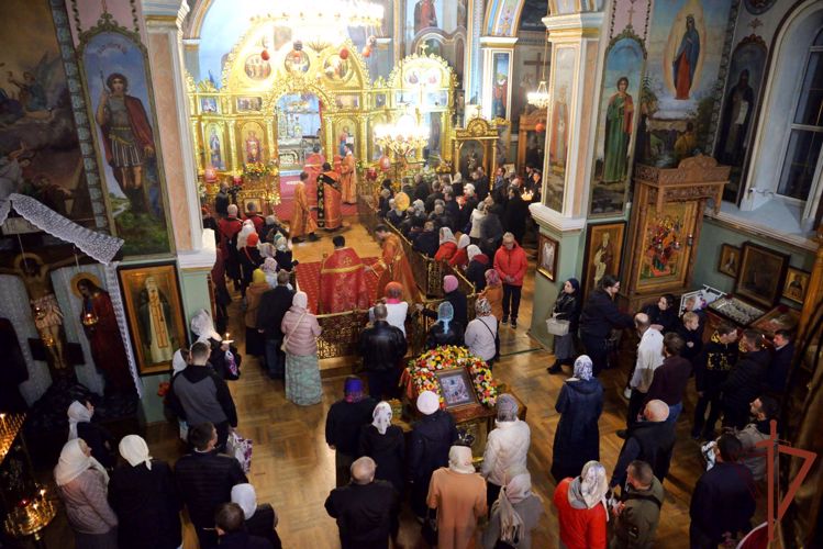 Росгвардия обеспечила безопасность участников пасхальных торжеств на юге России 