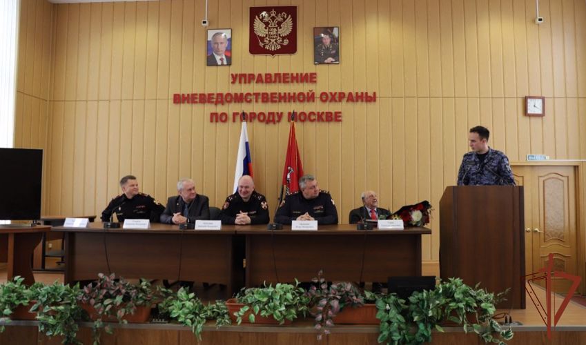 Председателя совета ветеранов вневедомственной охраны Москвы поздравили с 90-летним юбилеем
