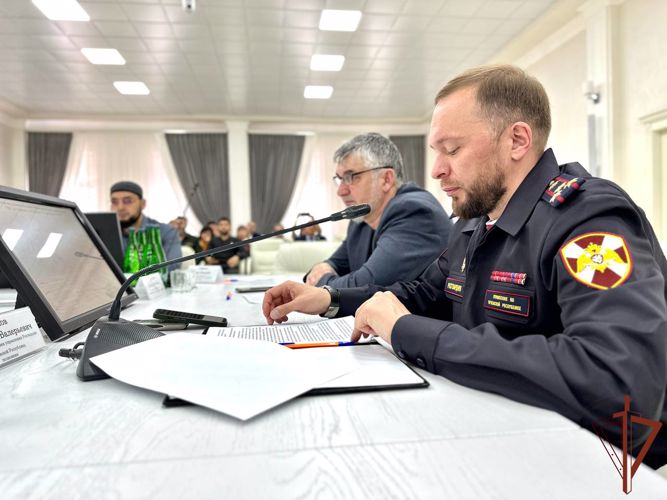 Офицер Росгвардии принял участие в межрегиональной научно-практической конференции в Грозном