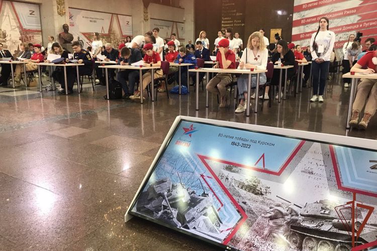 Более 14 тысяч росгвардейцев написали «Диктант Победы»