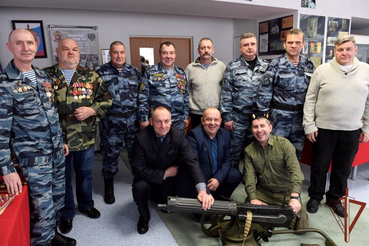 Ветеранов войск правопорядка чествуют на Урале