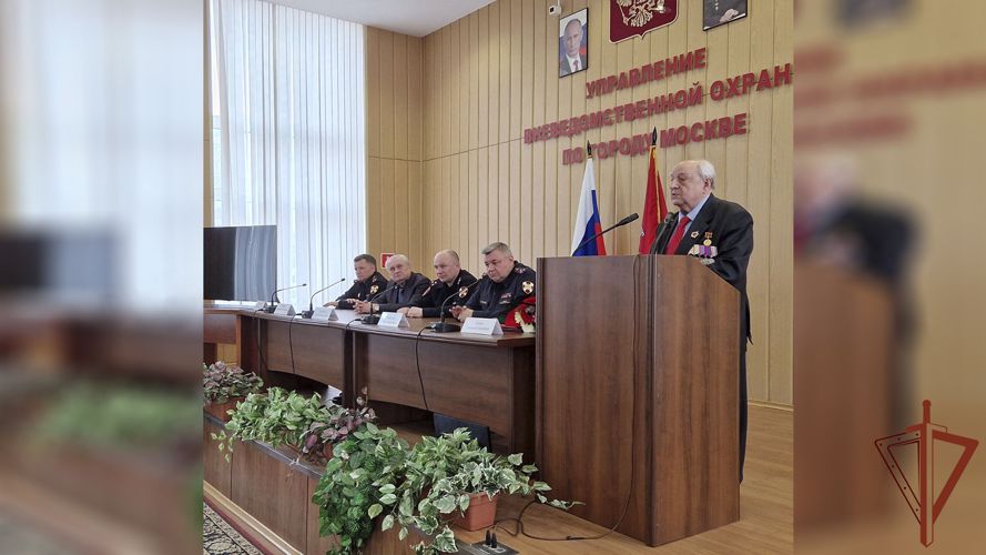 Председателя совета ветеранов вневедомственной охраны Москвы поздравили с 90-летним юбилеем