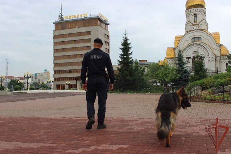 На Урале Росгвардия обеспечила безопасность граждан в период празднования Пасхи